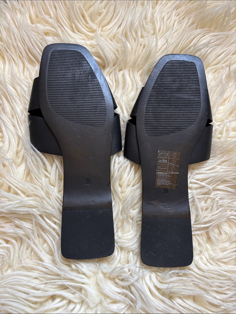 H&M flat sandals - Picture 3 of 5